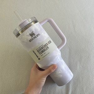 Limited Edition Wisteria Tie Dye Stanley Quencher Tumbler 40 oz - Purple Tie-Dye